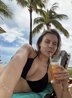 Dagi Bee Nude Leaked Photo #22