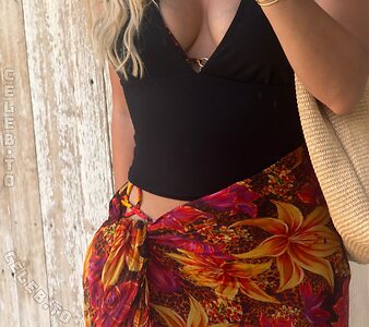 Dagi Bee photo