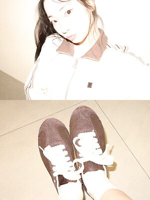 Dahyun leaked photo #8
