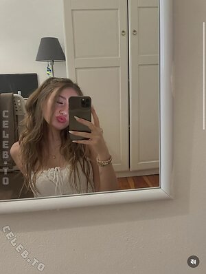 Daiiisy Nude Leaked Photo #4