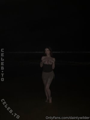 Dainty Wilder Nude Leaked Photo #192