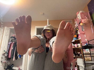 Daisea Nude Leaked Photo #675