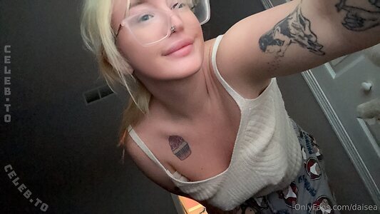 Daisea Nude Leaked Photo #796
