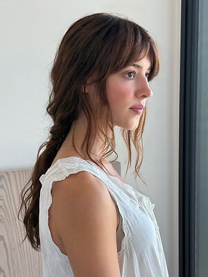 Daisy Edgar-Jones leaked photo #30