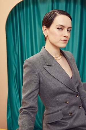 Daisy Ridley leaked photo #12