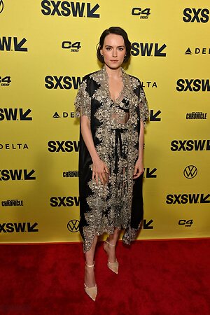 Daisy Ridley leaked photo #42