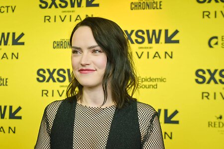 Daisy Ridley leaked photo #75