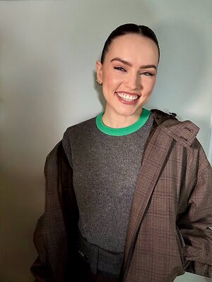 Daisy Ridley leaked photo #192