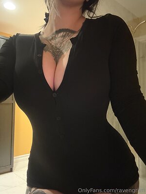 Dakota Alexandra leaked photo #2