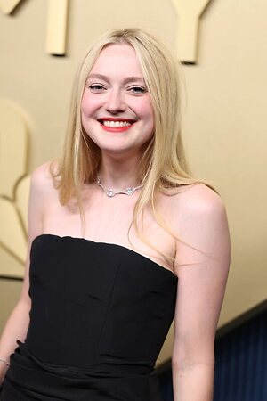 Dakota Fanning leaked photo #24