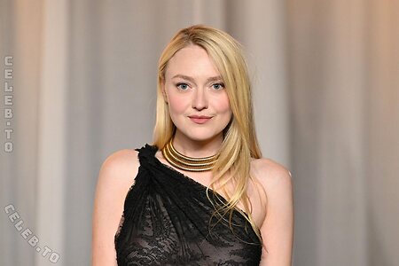 Dakota Fanning leaked photo #109
