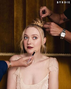 Dakota Fanning leaked photo #189