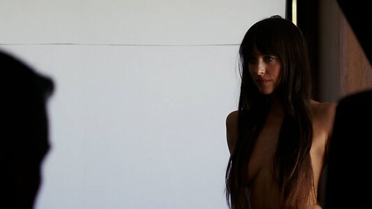 Dakota Johnson Hot leaked photo #12