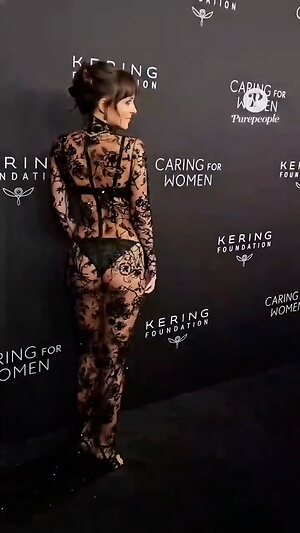 Dakota Johnson Hot leaked photo #31