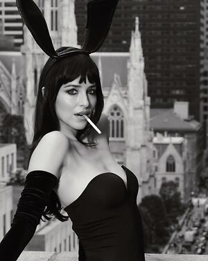 Dakota Johnson leaked photo #255