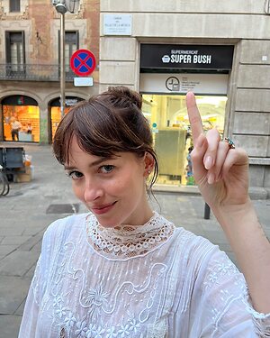 Dakota Johnson leaked photo #569
