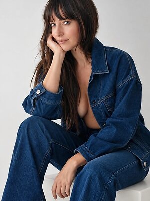 Dakota Johnson leaked photo #627