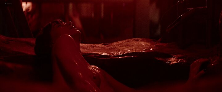 Dakota Johnson leaked photo #654