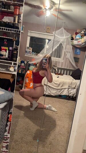 Dakota Parriott leaked photo #3