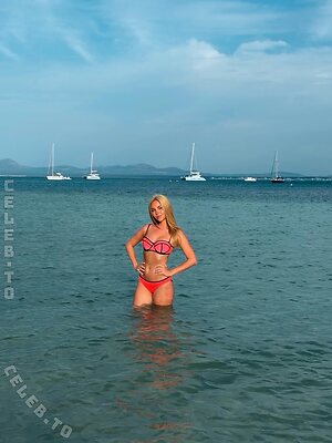 Dalia photo