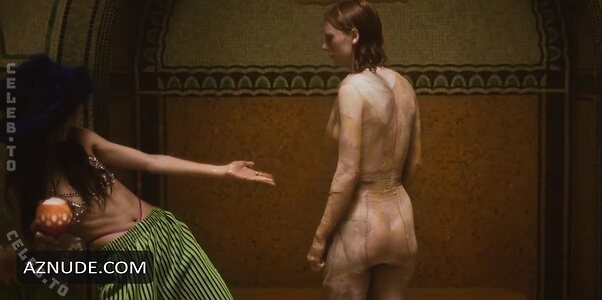 Dana Herfurth Nude Leaked Photo #9