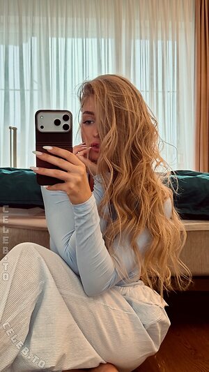 Dance Malyshka Nude Leaked Photo #20