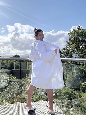 Dani Daniels Nude Leaked Photo #16