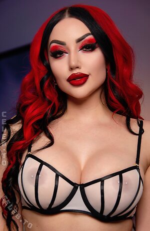 Dani Divine Nude Leaked Photo #11