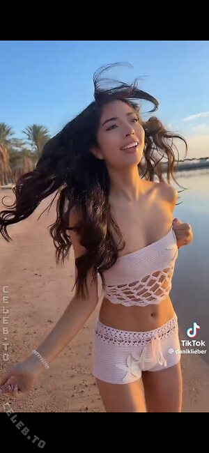 Dani Klieber Nude Leaked Photo #101