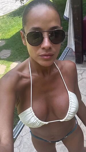 Dania Ramirez leaked photo #33
