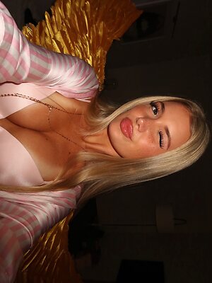 danica_reese_ leaked photo #3