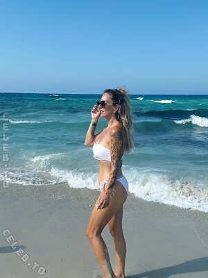 Daniela Büchner Nude Leaked Photo #14