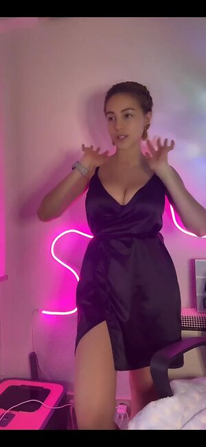 Daniela Derly leaked photo #14