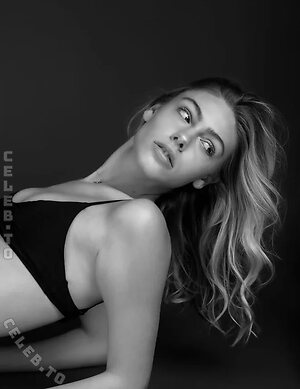 Daniela Djokic photo