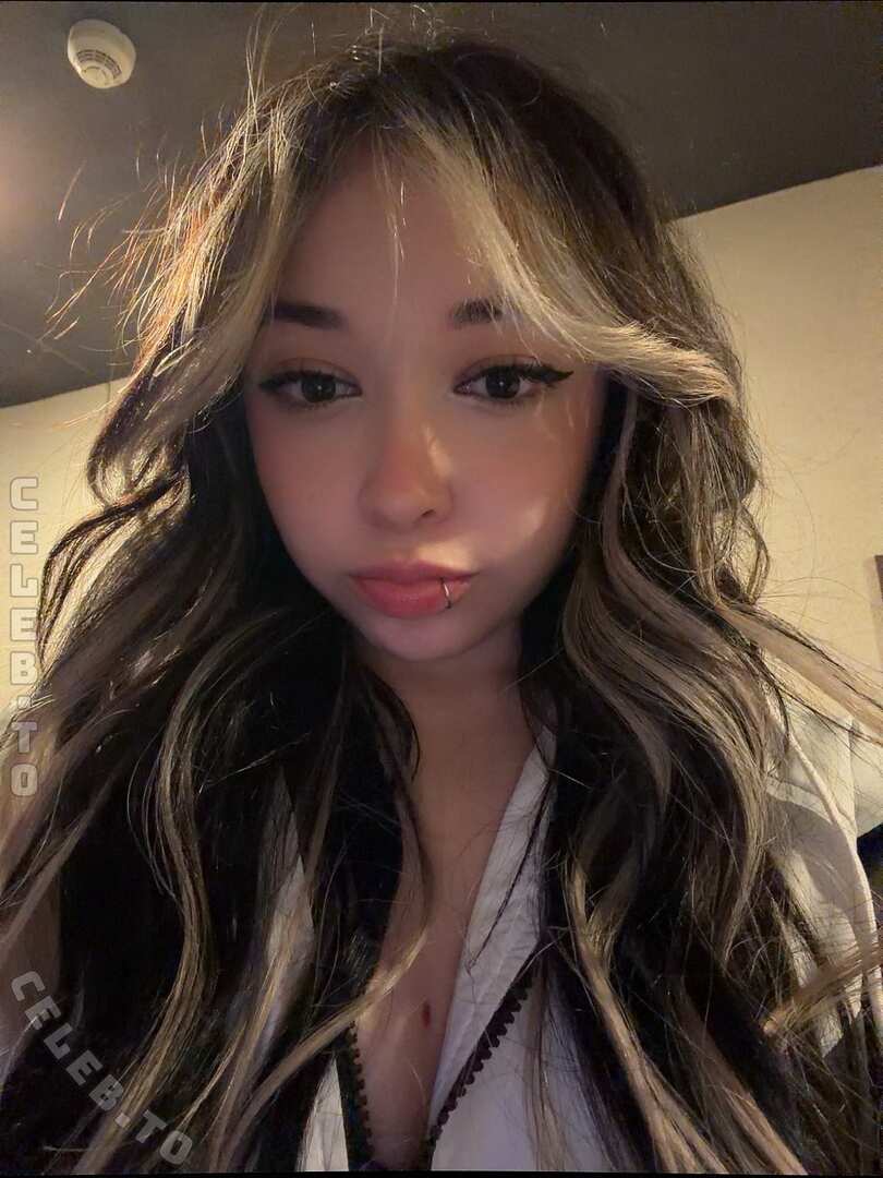 Daniela Herrera photo