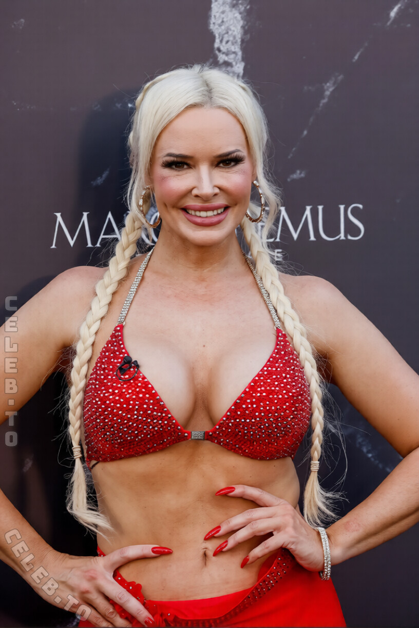 Daniela Katzenberger photo