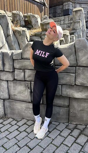 Daniela Katzenberger photo