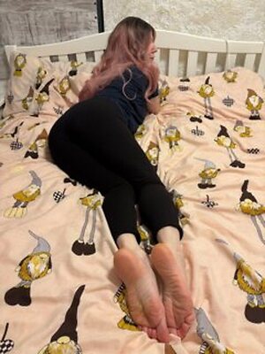 daniela.darkmoon11 leaked photo #6