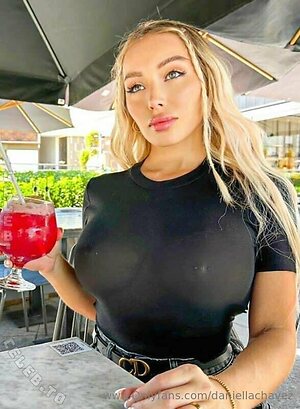 Daniella Chavez leaked photo #57