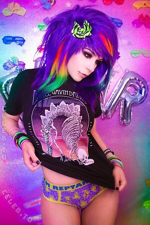 Danielle Beaulieu Nude Leaked Photo #93