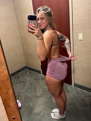 Danielle Cooper leaked photo #41