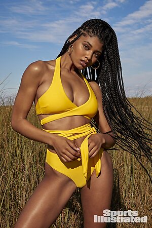 Danielle Herrington leaked photo #34