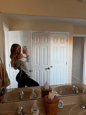 Danielle Jordan leaked photo #20