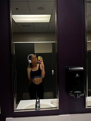 Danielle Jordan leaked photo #33