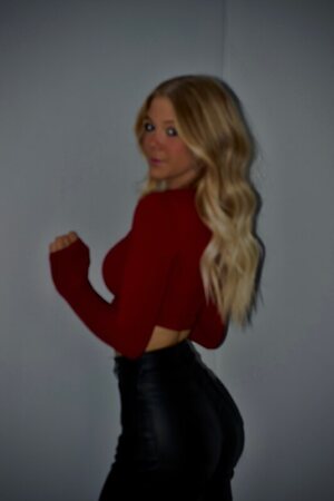 Danielle Jordan leaked photo #35