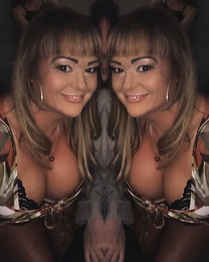 Danielle Nicholls leaked photo #7
