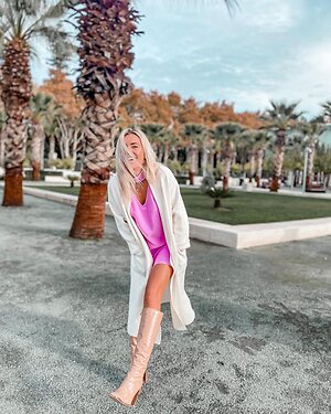 Danni Menzies leaked photo #37