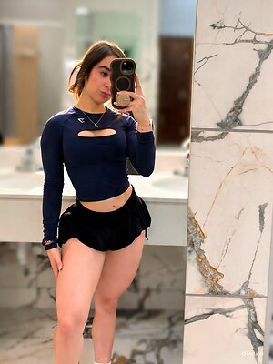 Danya Bernal leaked photo #13