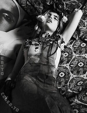 Daphne Groeneveld Nude Leaked Photo #11