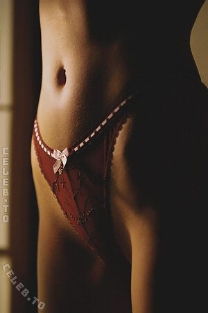 Daphne Groeneveld Nude Leaked Photo #219